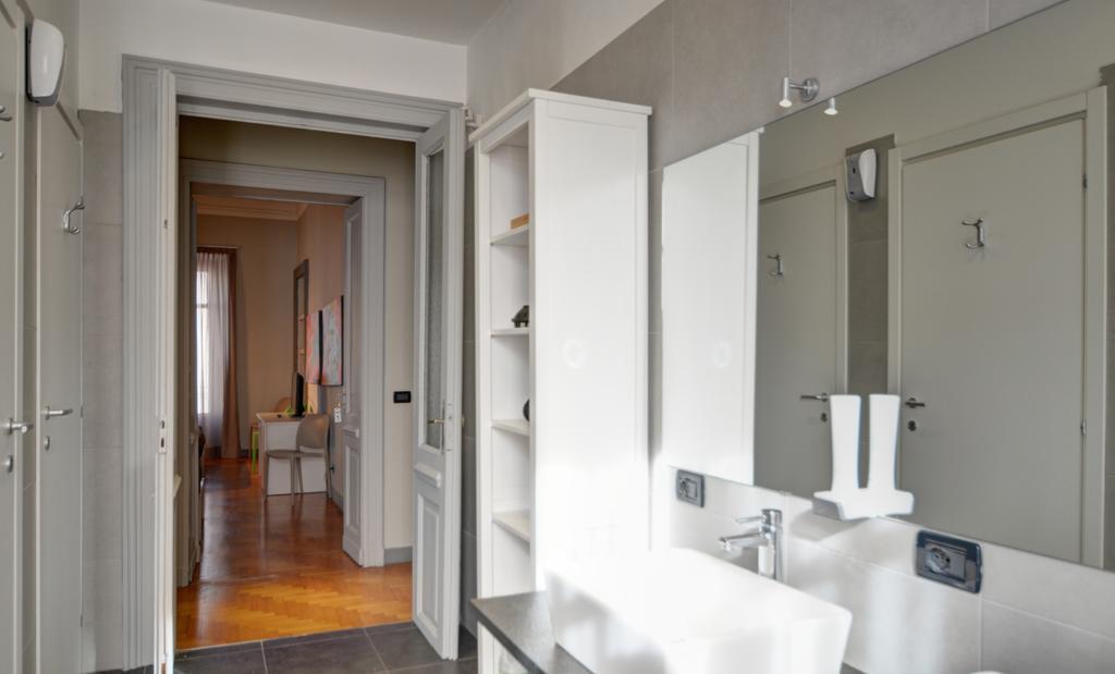לינה וארוחת בוקר טורינו Maison B מראה חיצוני תמונה